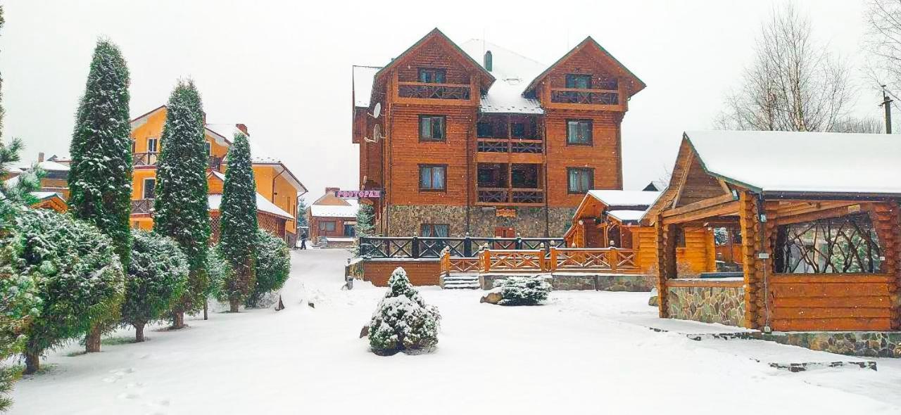 Forest House Tatariv Εξωτερικό φωτογραφία