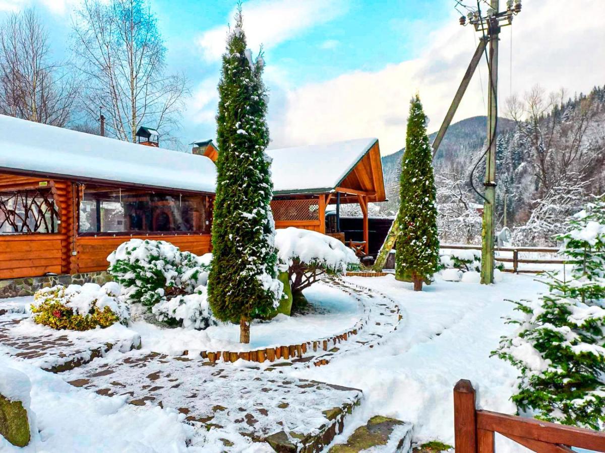 Forest House Tatariv Εξωτερικό φωτογραφία