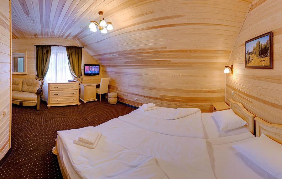 Forest House Tatariv Δωμάτιο φωτογραφία