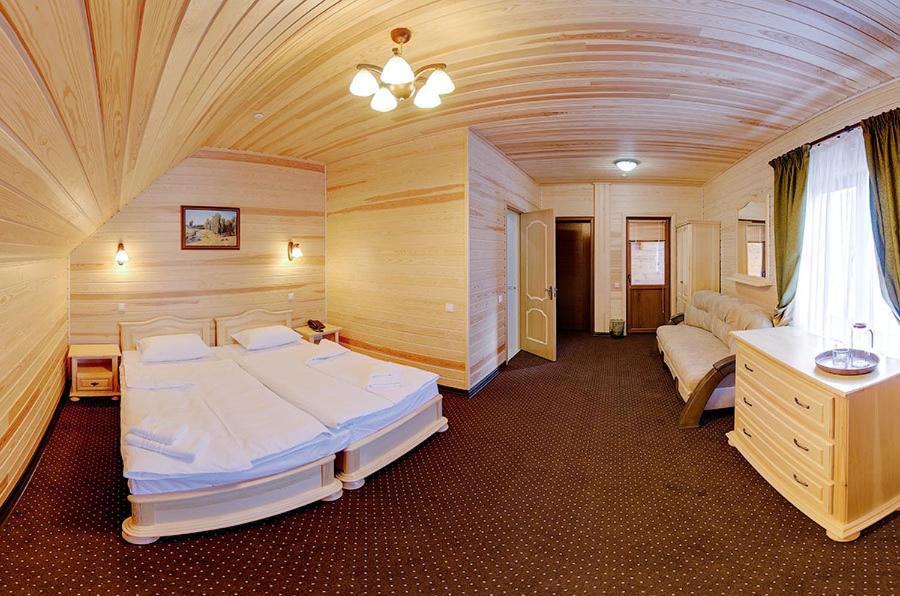 Forest House Tatariv Δωμάτιο φωτογραφία