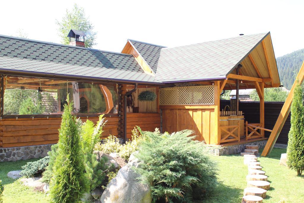 Forest House Tatariv Εξωτερικό φωτογραφία