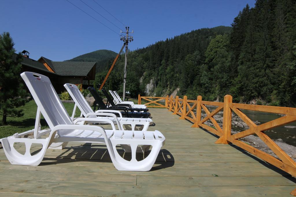 Forest House Tatariv Εξωτερικό φωτογραφία