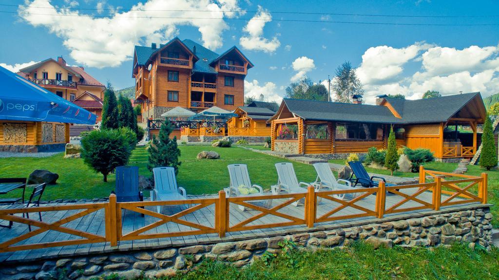 Forest House Tatariv Εξωτερικό φωτογραφία